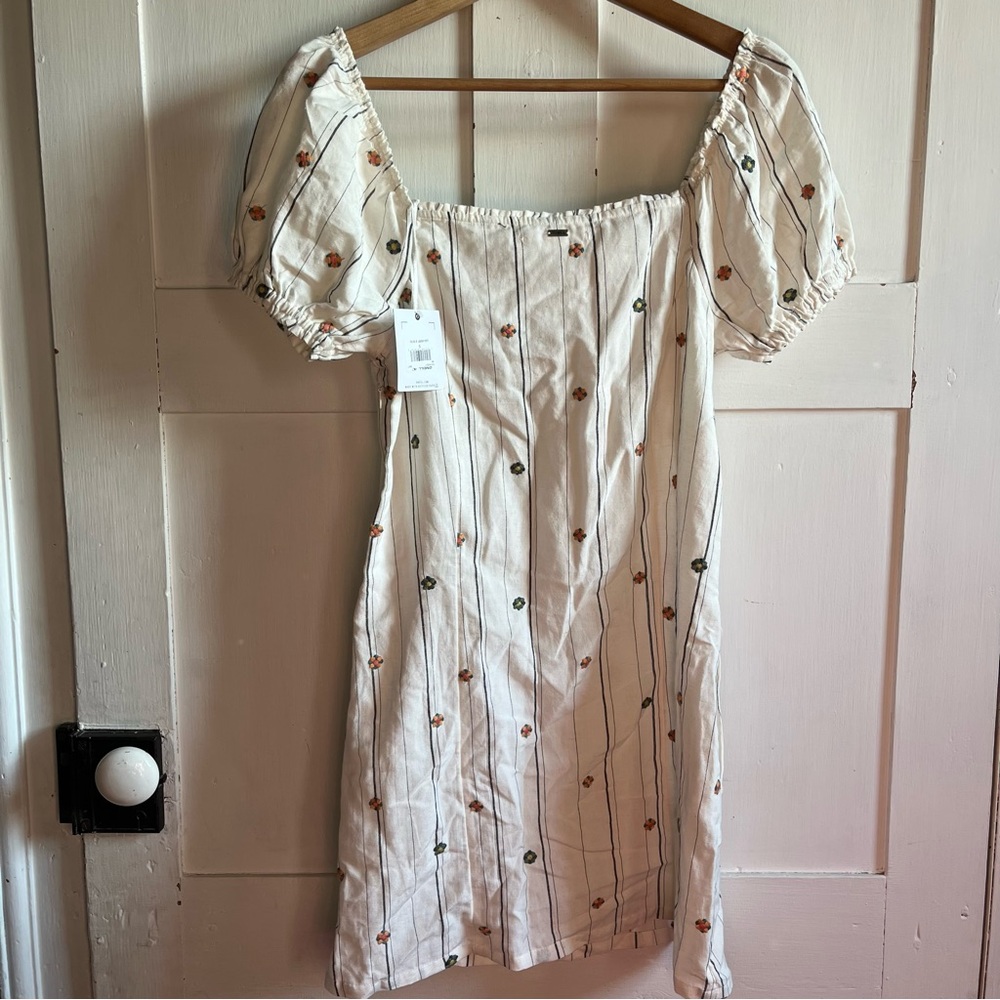 O’Neill Summer Dress - Picture 7 of 11